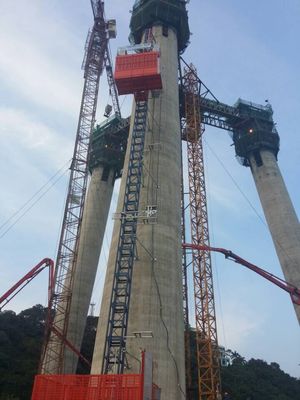 Inclinazione 33m/Min 2000KG Materiali da costruzione sollevamento sollevamento sistema di atterraggio automatico