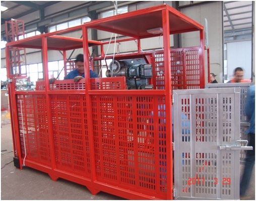 Prezzo buono Cage a capo aperto 2 tonnellate 22 m/min Sollevamento di materiali da costruzione In cantiere sollevamento di cantiere in linea