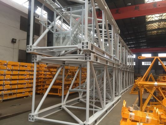Prezzo buono Parti di ricambio di gru a torre resistenti alla ruggine Sezione mastro 660Mpa Resistenza alla trazione in linea