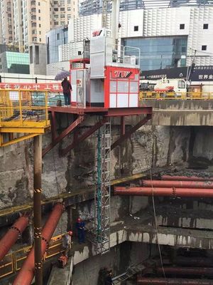 Q345B Steel 1000kg Material Rack And Pinion Hoist Lift For Tunnel